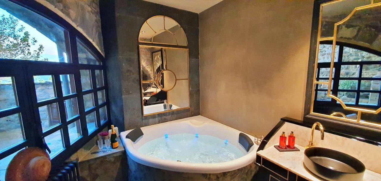 Apartamentos El Rincon De Usana Zona Zero Aínsa-Sobrarbe Extérieur photo