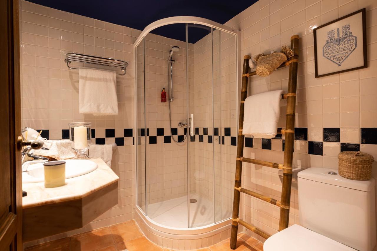 Apartamentos El Rincon De Usana Zona Zero Aínsa-Sobrarbe Chambre photo