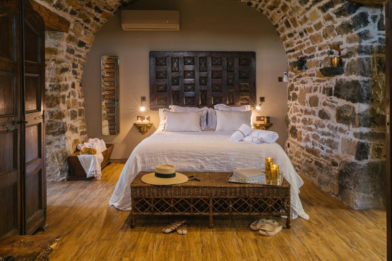 Apartamentos El Rincon De Usana Zona Zero Aínsa-Sobrarbe Chambre photo