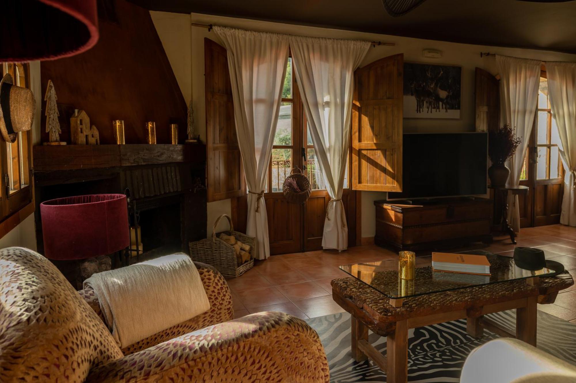 Apartamentos El Rincon De Usana Zona Zero Aínsa-Sobrarbe Chambre photo