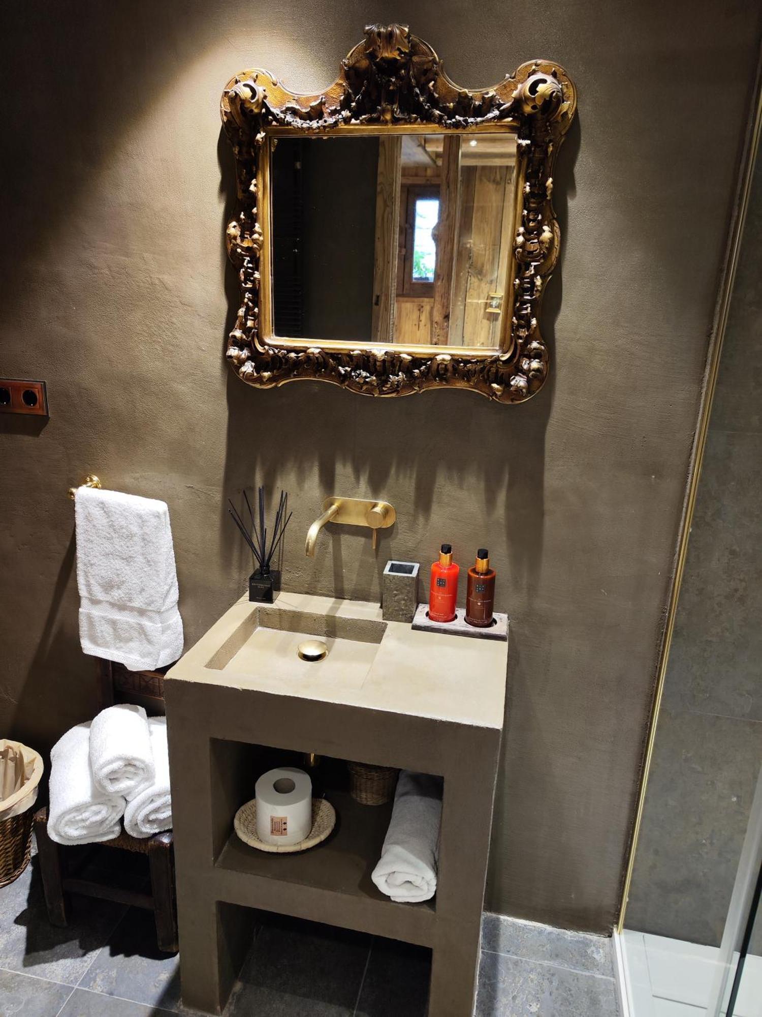 Apartamentos El Rincon De Usana Zona Zero Aínsa-Sobrarbe Extérieur photo